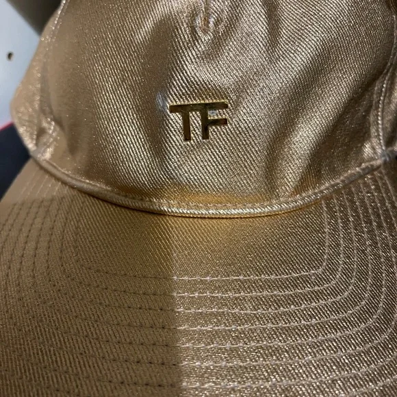 Authentic Tom Ford Rose Gold Baseball Cap Authentic Tom Ford Rose Gold Baseball Cap - jsquarepermits.com main image 3